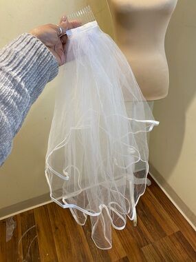 White Bridal Veil with Ribbon-Trim Comb
